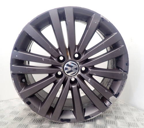 Volkswagen passat grey - volkswagen,