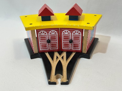 Wooden engine shed train - shed, track