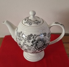 NWOT M & S Burleigh Style