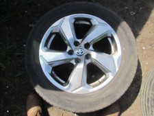 TOYOTA RAV-4 RAV 4  2019 YEAR SILVER 18 INCH ALLOY WHEEL ONE ONLY TYRE 007276