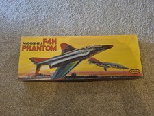 Aurora 1961 USA1:48 F-4H Phantom Revell Airfix Monogram 