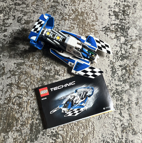Lego technic 42045 hydroplane - lego,
