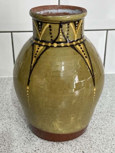 18cm studio pottery olive vase - 18cm,