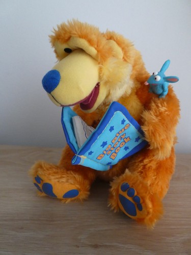 Vintage storyteller bear - storyteller, in