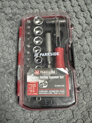 Precision socket spanner set - spanner,