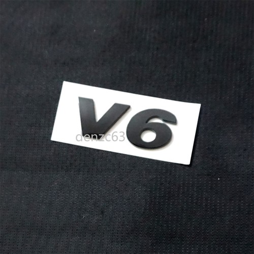 Black glossy plastic - 1x,