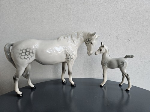 Beswick mare dapple grey - beswick,
