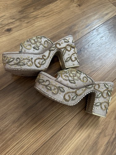 Silver and gold - , embellished