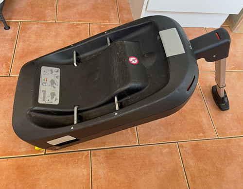 Silver cross isofix car seat - cross,