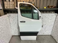 20-24 MERCEDES SPRINTER B910 L2H2 DRIVER FRONT DOOR WHITE PAINT 9147 (PLS READ)