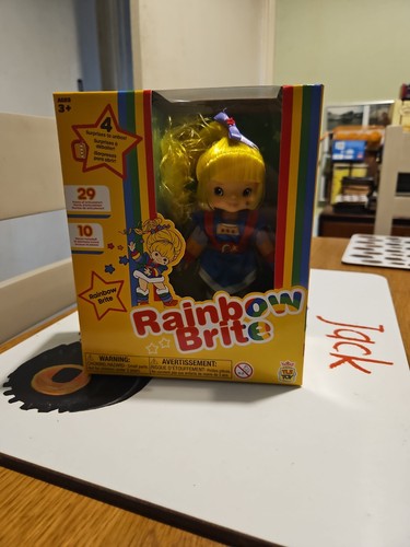 Rainbow brite fashion doll new - rainbow,