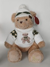 Harrods 2021 Birthday Foot