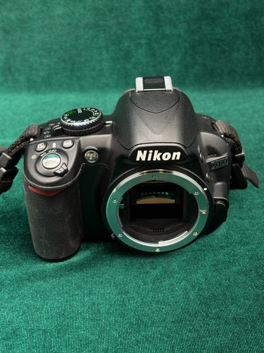 Nikon d3100 camera - camera, only