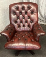 CHESTERFIELD 70s STYLE SWIVLE EXECUTIVE OFFICE CHAIR IN OXBLOOD RED LEATHER