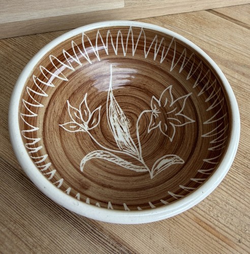 Vintage ceramic studio trinket