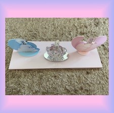 Ariana Grande (Perfume Promo Stand)  Featuring Cloud, r.e.m and thank u next. 