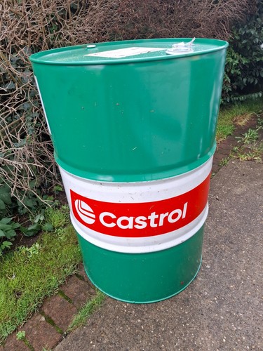 Empty oil drum - ,