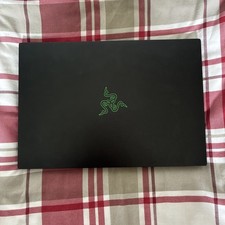 Razer Gaming Laptop 14 - AMD