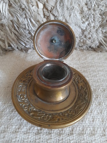 Vintage ornate brass inkwell - ornate,