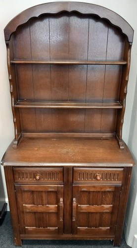 Priory corner vintage carved - corner,