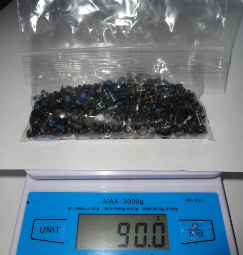 400 assorted laptop screws - 400,