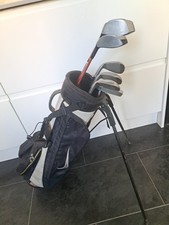 SUPERB SET OF JUNIOR NIKE VR & US KIDS GOLF CLUBS, RIGHT HANDED, SUIT 7 - 10 YRS