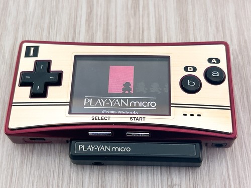 Play yan micro multimedia mp3 - play-yan,