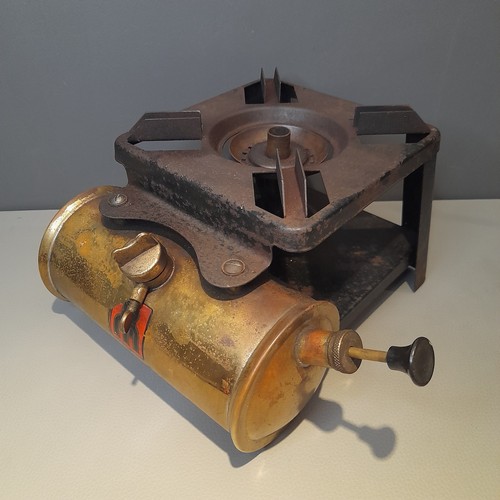Vintage brass paraffin - rm,