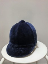CHAMPION horse riding hat size 6 1/2 (53cm)