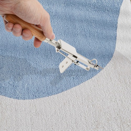 Manual carpet tufting tool - carpet,