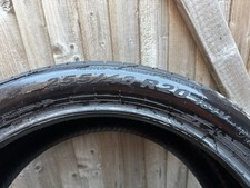 255/40 20 101V + Pirelli