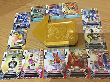 Power Rangers Megaforce Gold Card Holder/Belt Clip + 12 Brand New Cards in V.VGC
