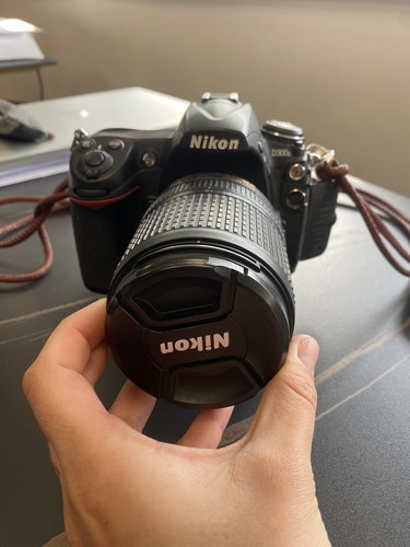 Nnikon d300s camera and lens