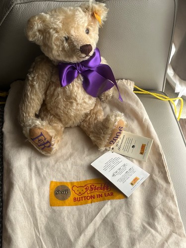 Steiff queen elizabeth teddy - queen,