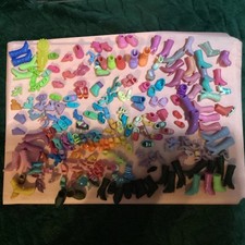 Large Bundle Vintage Polly Pocket Shoes-Mainly Odds With A Few Matching Pairs