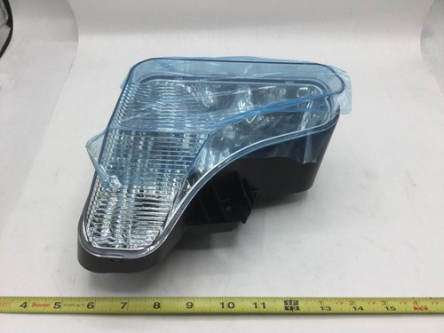 7138040 bobcat light assy - 7138040,
