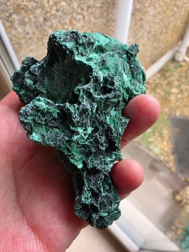 Malachite raw crystal specimen - malachite,