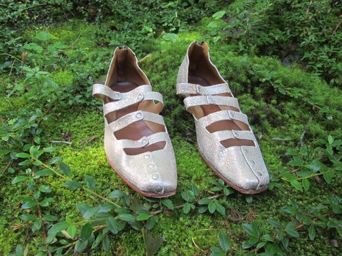 Cydwoq vintage metallic shoes - metallic,
