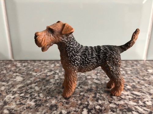Schleich airedale terrier - airedale,