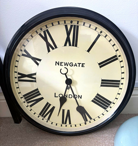 Newgate round wall clock - round,
