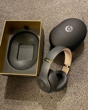 Beats Studio3 Wireless Over Ear Headphones - Skyline Edition, Shadow Grey
