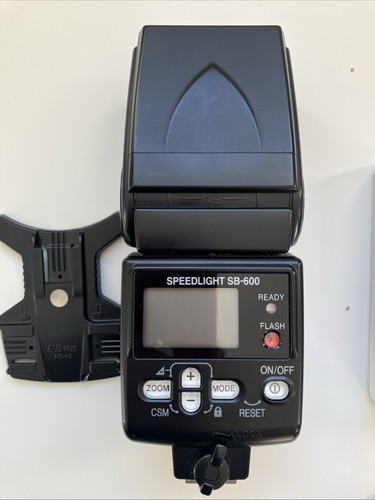 Nikon speedlight 600 - nikon, with