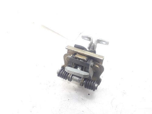 9181g4 door retainer 7315061 - 9181g4,