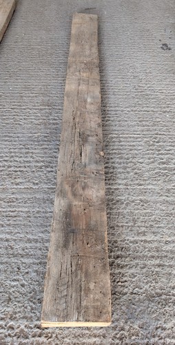 Characterful reclaimed elm - a,
