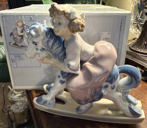 Lladro 5769 fairhful - lladro, steed