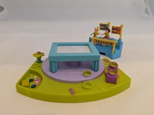 Mattel 1999 Polly Pocket Trampoline Gymnastics Magnetic Playset