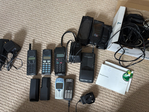 Vintage mobile phone bundle
