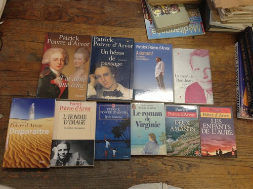Lot books by patrick - 10,