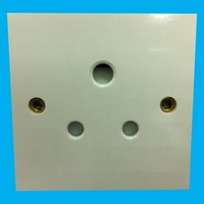 1 Gang 15A Unswitched Mains