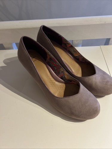 Clarks chorus voice women - chorus, women’s